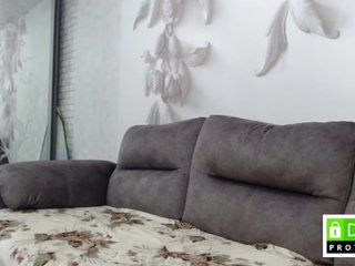 Live sex webcam photo for --777-- #240832037