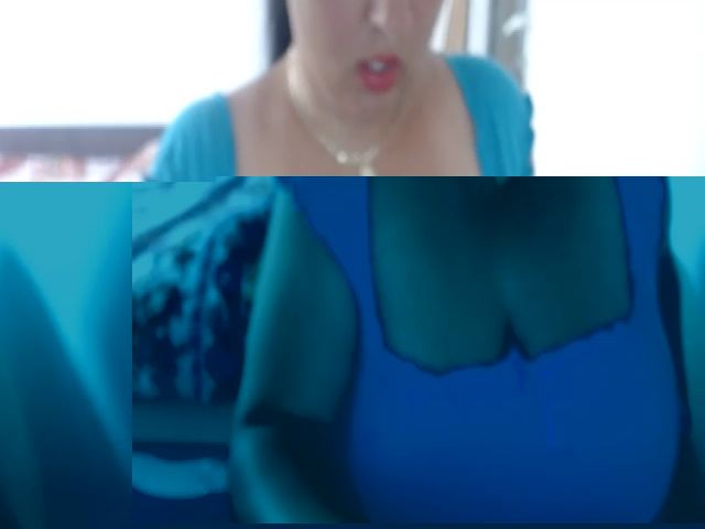 Live sex webcam photo for HugeFknTits #259818225