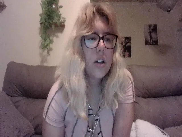 Live sex webcam photo for cozychristine #253297168
