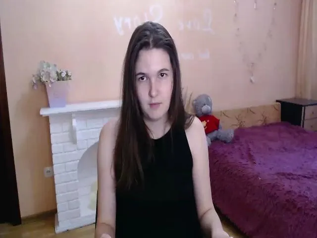 Live sex webcam photo for LiliBrendon #253432290