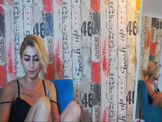 Live sex webcam photo for RubbyKalifha #259912167