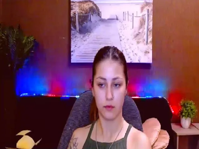 Live sex webcam photo for MsDream_ #254493090