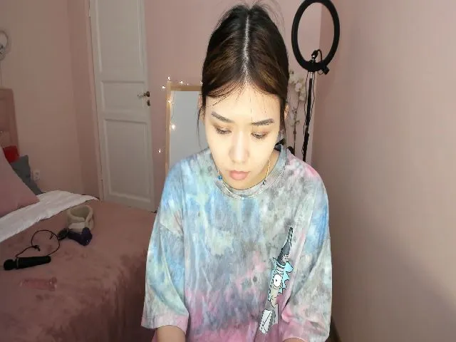 Live sex webcam photo for AyaJanae #261308067