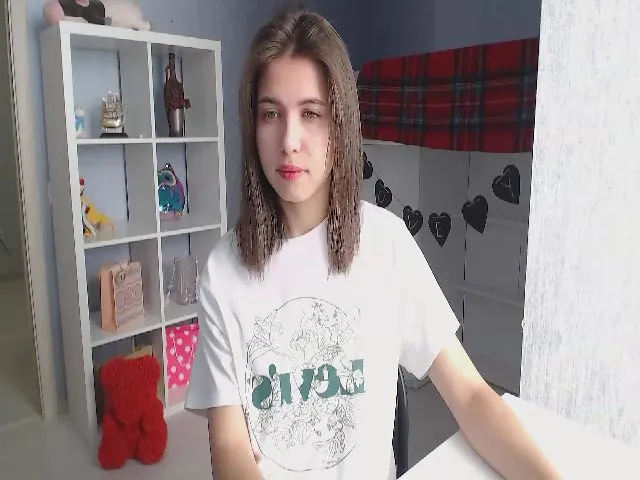 Live sex webcam photo for YourrAngell #259066799