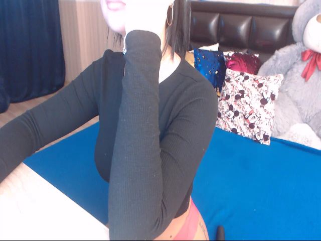 Live sex webcam photo for Wildx_xAngelx #255386027