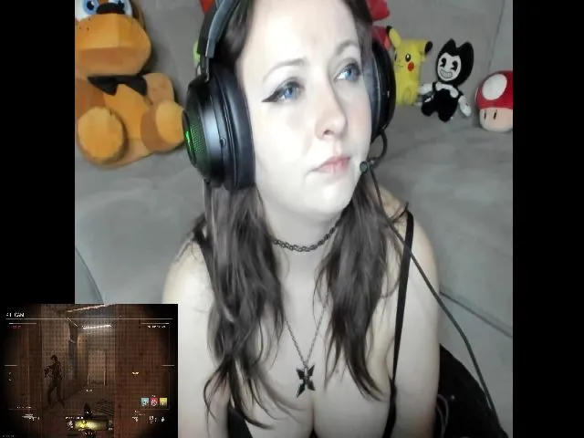 Live sex webcam photo for PrincessBluu #259495323