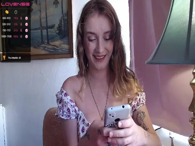 Live sex webcam photo for Lavender_Dove #255336331