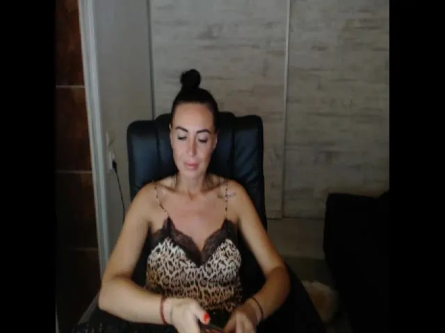 Live sex webcam photo for SpicyBazaar #252345982