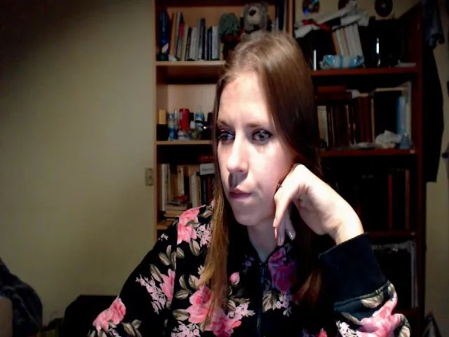 Live sex webcam photo for WinterGoddess #264605579