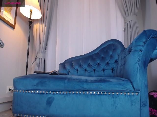 Live sex webcam photo for Ashley_leon_ #253868944