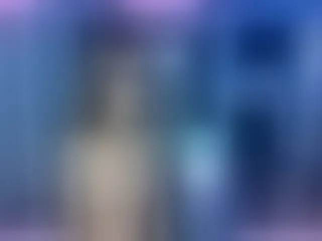 Live sex webcam photo for TheSharkQueen #264669084