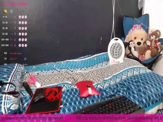 Live sex webcam photo for Miss_Jojo_G #253744557