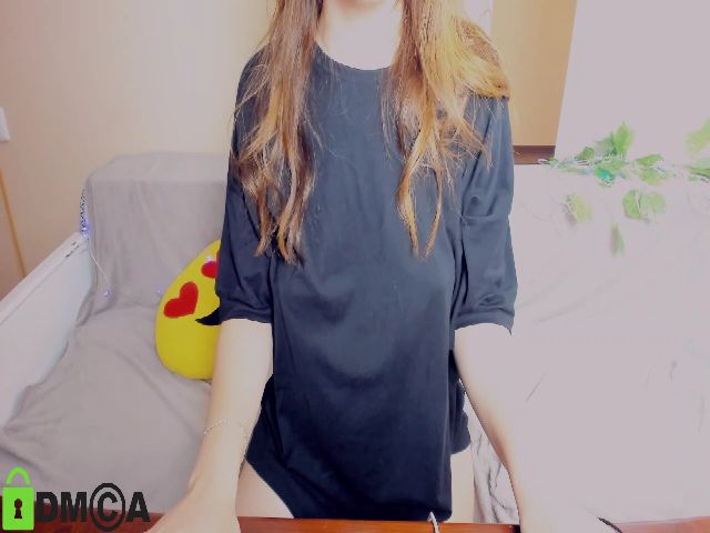 Live sex webcam photo for VellaB #262596481