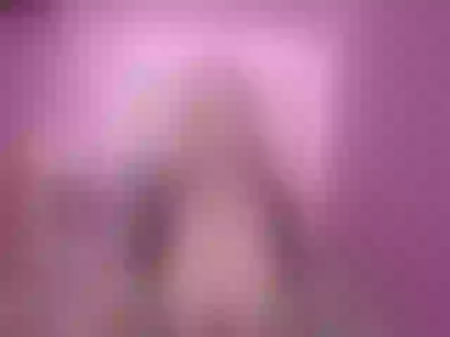 Live sex webcam photo for PtiMermaid #259113004