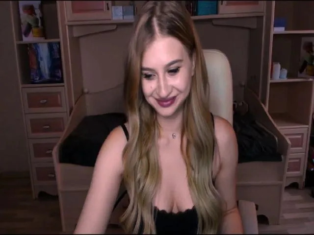 Live sex webcam photo for Playmind #265596033