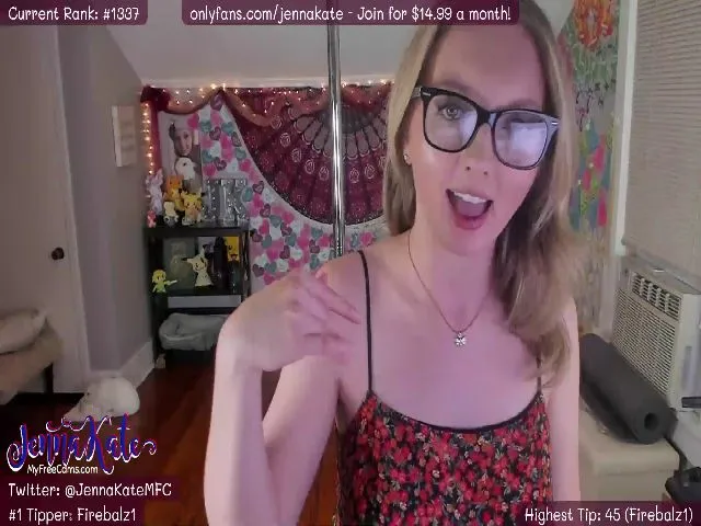 Live sex webcam photo for JennaKate #255527150