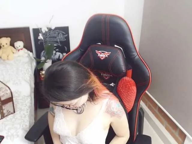 Live sex webcam photo for pink2019 #241417712