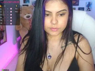 Live sex webcam photo for Vicky-purple #240616563
