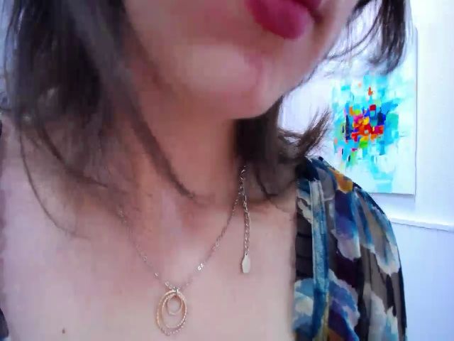 Live sex webcam photo for SandraRoux #254122697