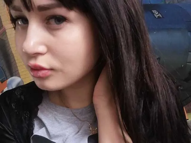 Live sex webcam photo for SexyCat1997 #241287324