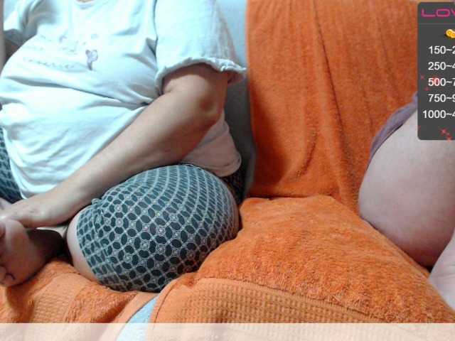 Live sex webcam photo for PaarHotHot #243852422