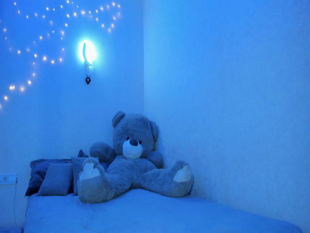 Live sex webcam photo for Crazy_Blond #264595776