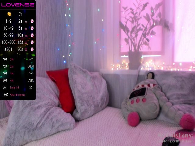 Live sex webcam photo for Lil_reya #253742540