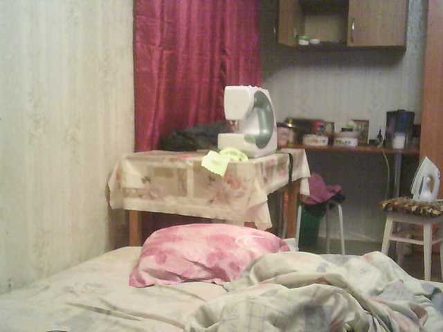 Live sex webcam photo for Mila18777 #241098306