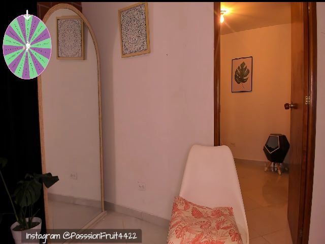 Live sex webcam photo for CleoFM #259077327