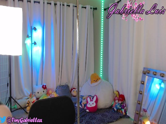 Live sex webcam photo for GabriellaLuis #258479130