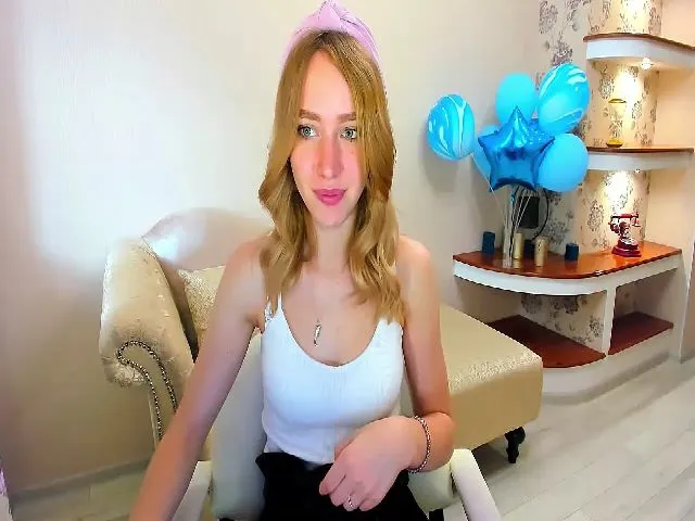 Live sex webcam photo for CrystalSsoul #252484360