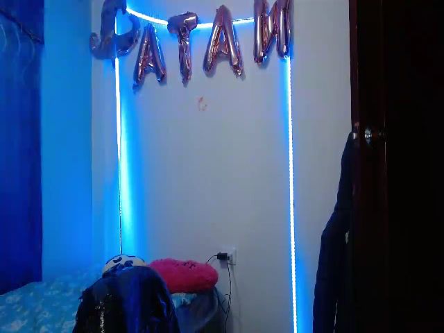 Live sex webcam photo for Hot_skinny_ #253558256