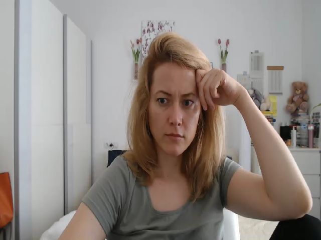 Live sex webcam photo for TessaPerf #260631803