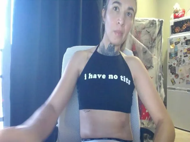 Live sex webcam photo for Angie_Wild #260825339