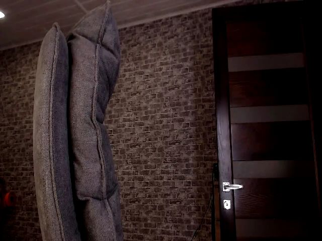 Live sex webcam photo for Holydevill #263806502