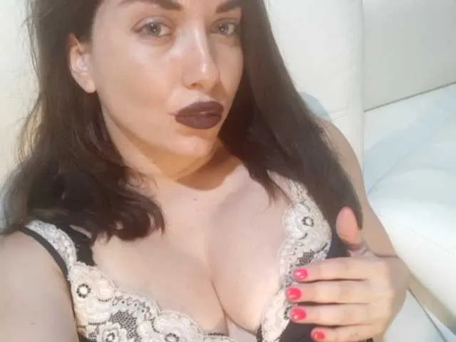 Live sex webcam photo for Vishenkakiss #258381750