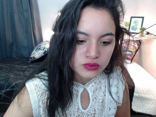 Live sex webcam photo for pretty-love #241230716