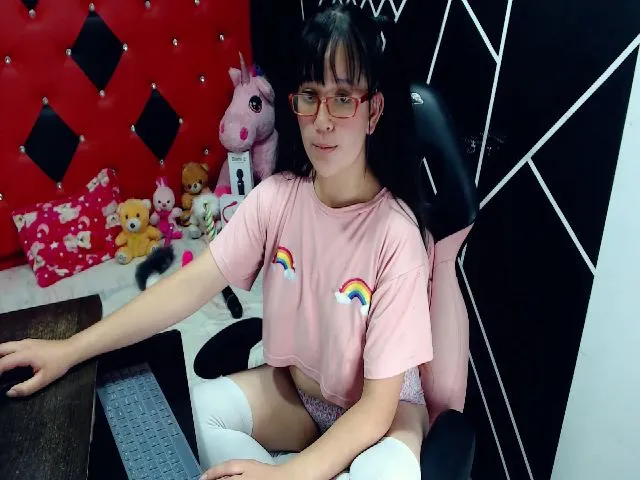 Live sex webcam photo for Pink_queenn #256272430