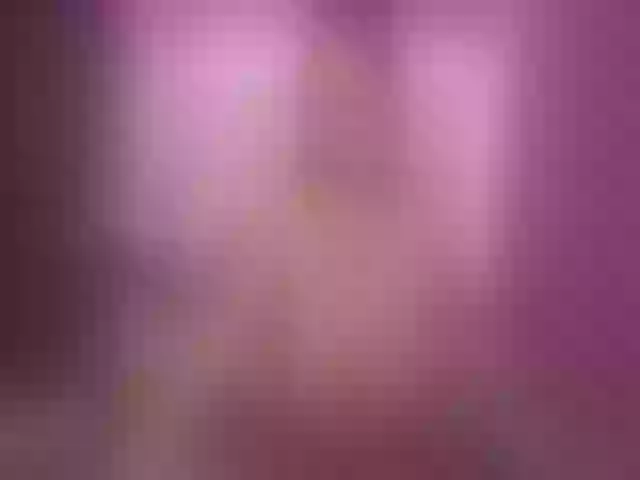 Live sex webcam photo for PtiMermaid #254461690
