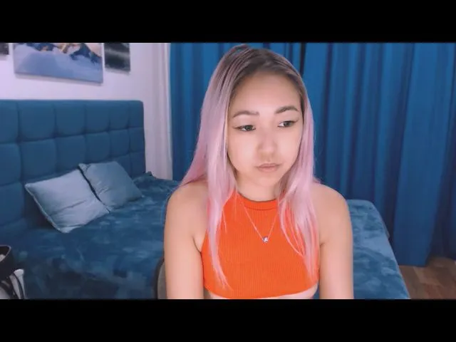 Live sex webcam photo for ArinaTigress #264225232