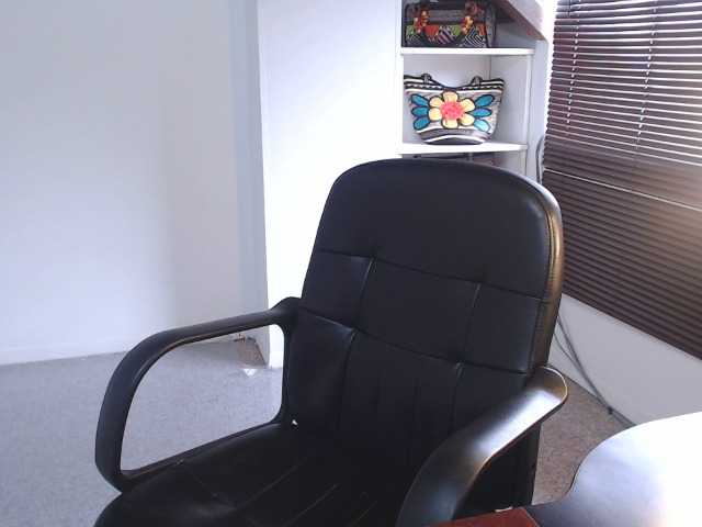 Live sex webcam photo for tiffanygolld #264430279