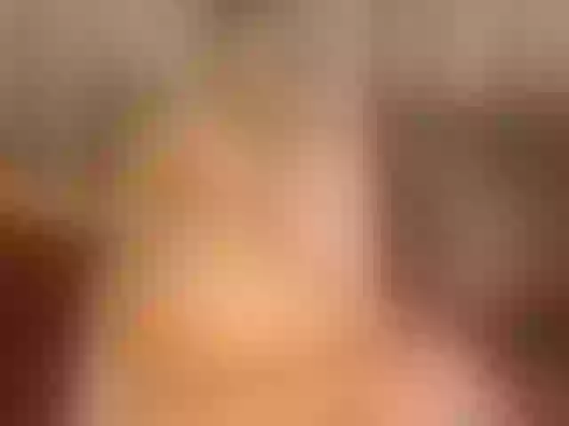Live sex webcam photo for BerryBooty97 #253265866