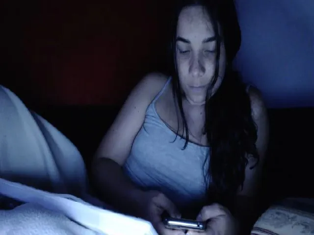 Live sex webcam photo for Joanne7 #256166326