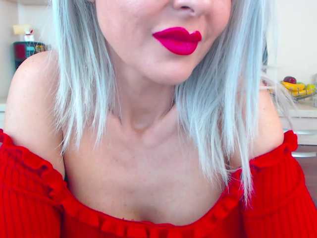 Live sex webcam photo for Miss-Kora #243400788