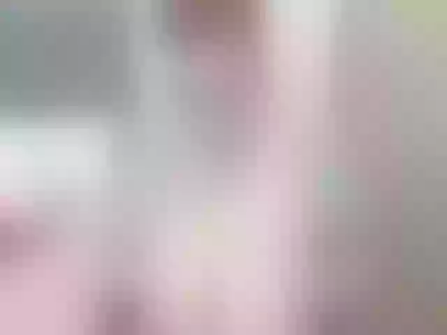 Live sex webcam photo for laurensweety_ #253716184