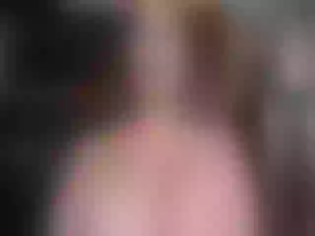 Live sex webcam photo for JenniferLuvv #257527710