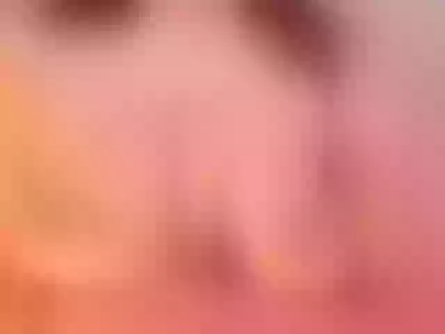 Live sex webcam photo for MelissaMoore #249655490