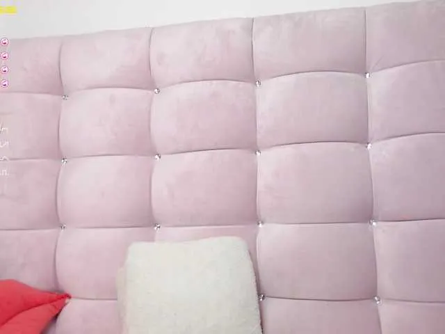 Live sex webcam photo for CarlaKato #252331413