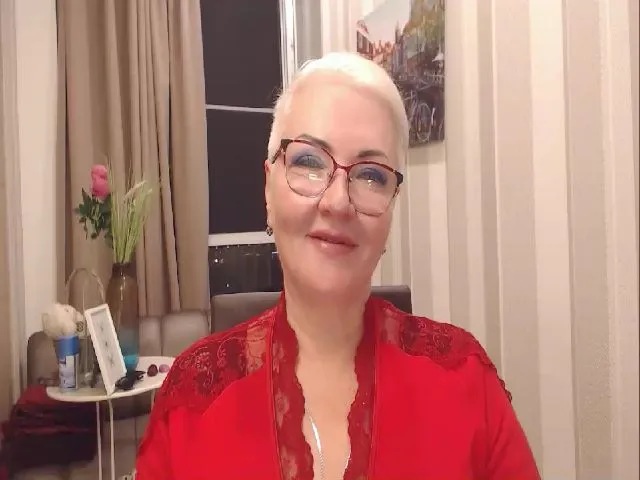 Live sex webcam photo for LadyXAnna #262826857