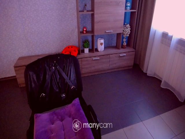 Live sex webcam photo for Frioninny #252849781